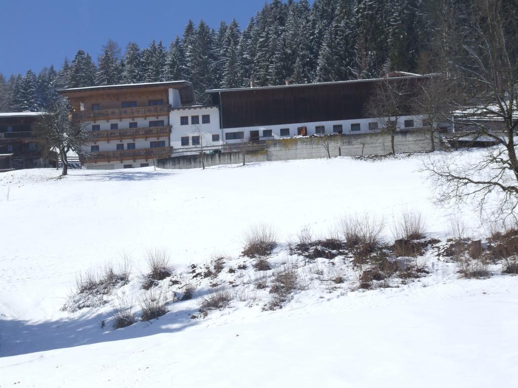 Ferienwohnung Lehenhof Ried im Zillertal Room photo